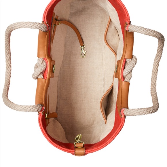 Pretty ISLA 🌴 terracota shoulder tote - Picture 7 of 8